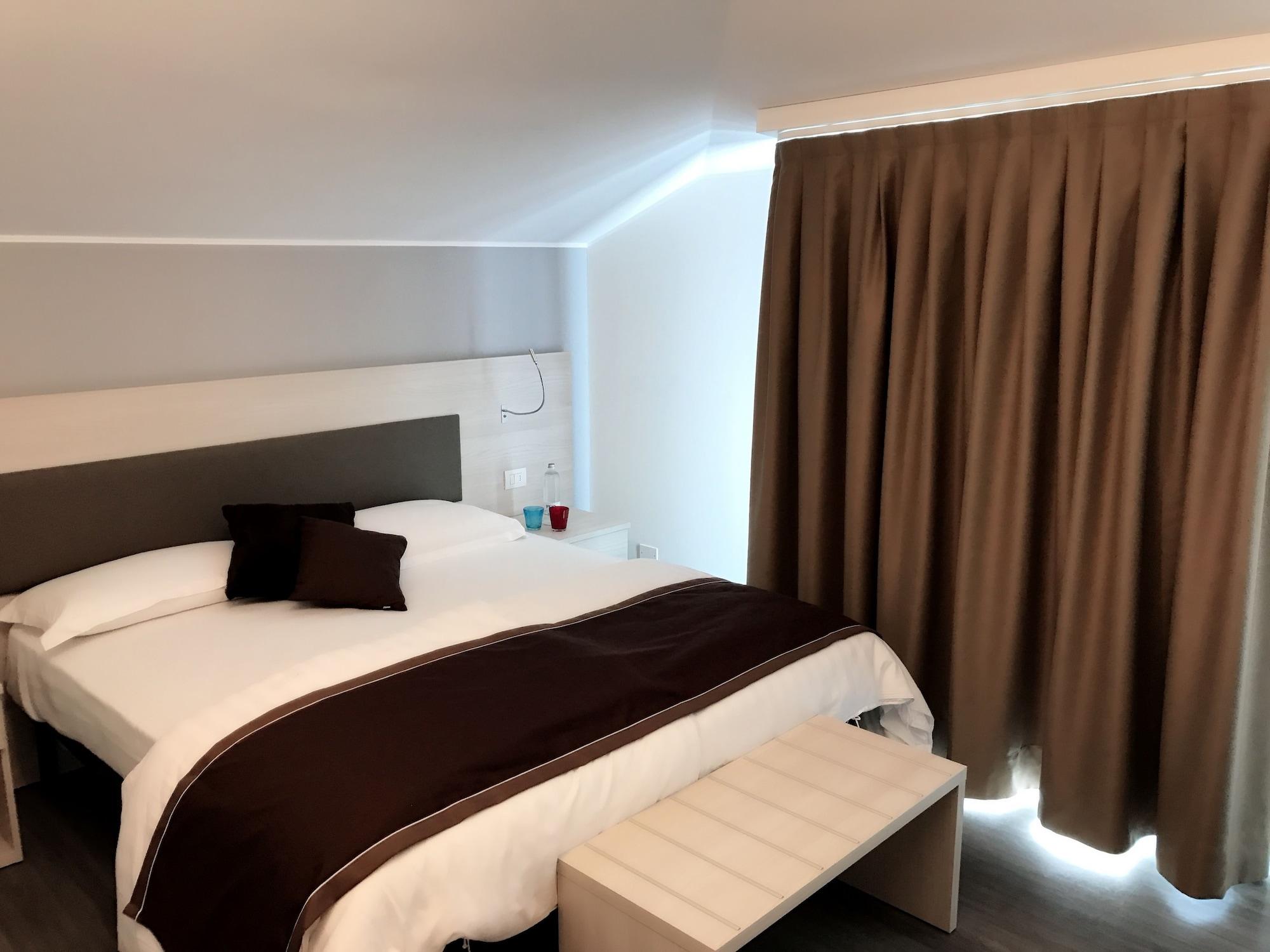 Hotel Dogana Sirmione Exterior foto