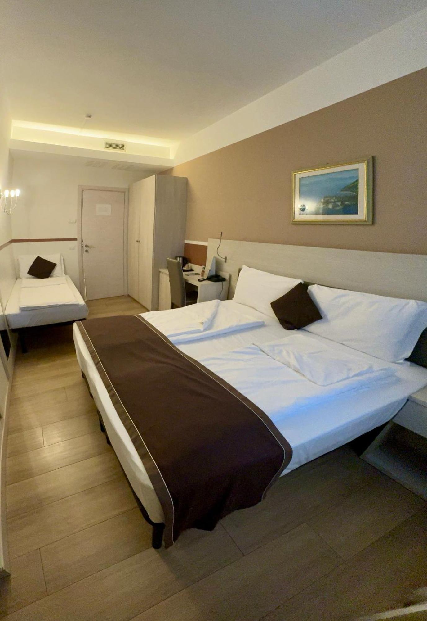 Hotel Dogana Sirmione Exterior foto